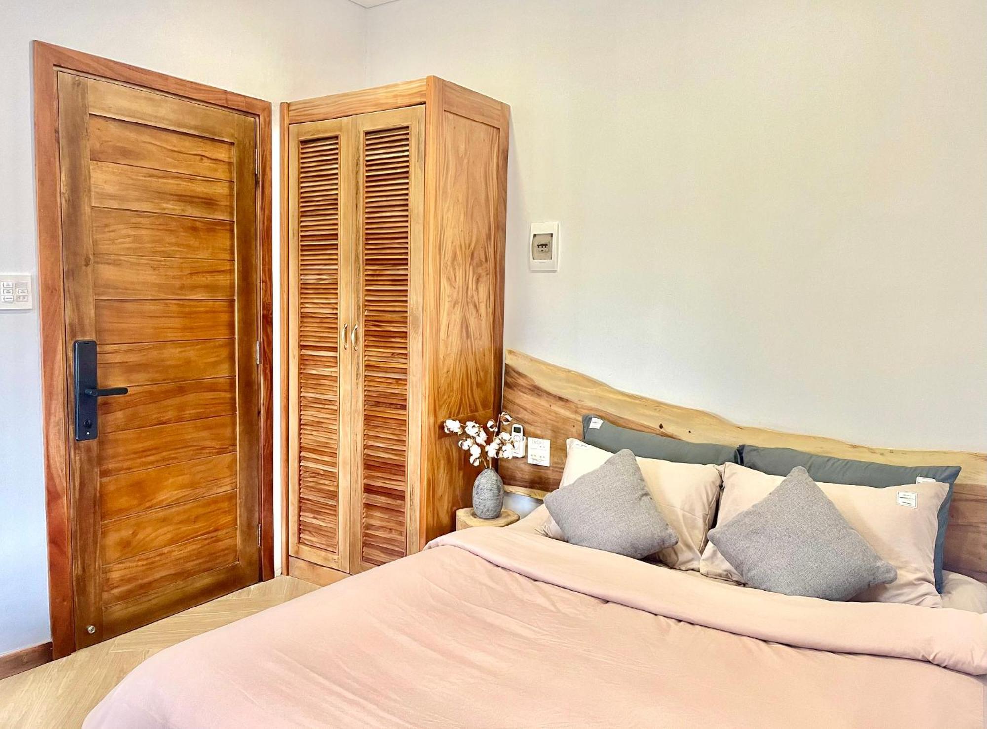 Midmost Casa Кантхо Экстерьер фото